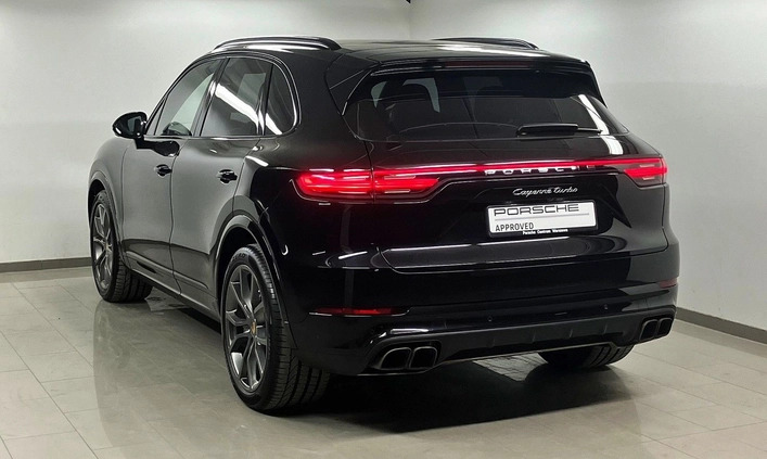 Porsche Cayenne cena 399000 przebieg: 101861, rok produkcji 2018 z Kleszczele małe 781